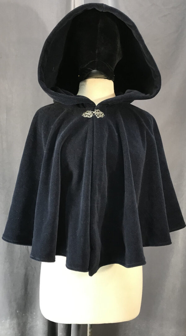 4044 - Navy Blue Windbloc Short Cloak, Pewter Vale Clasp