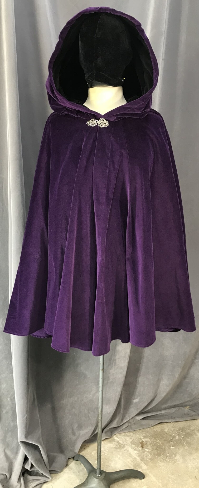 Medieval Hooded Velvet Cloak in Purple or Teal with Pockets