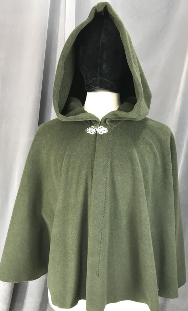 4142 - Dark Moss Green Fleece Short Cloak, Easy Care, Pewter Vale Clasp