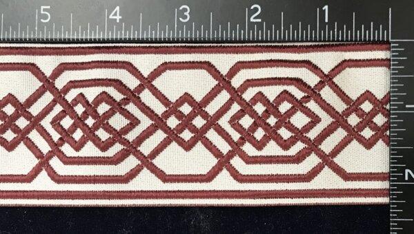 Double Celtic Chained Knotwork Wide, Burgandy on Cream