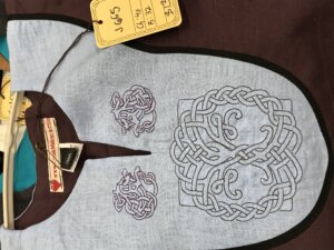 J655 - Eggplant Purple Sleeveless Tunic w/Vents, Light Blue Yoke, Knotted Beast & Tree of Life Knot Embroidery, Narrow Black Trim