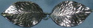 Shadbury Leaf Cloak Clasp - Silver Tone Plated